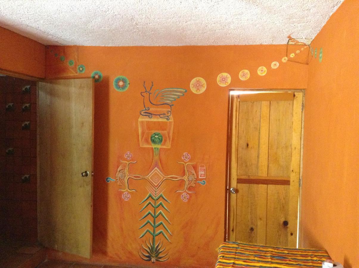Hotel Los Faroles Catorce Pokoj fotografie